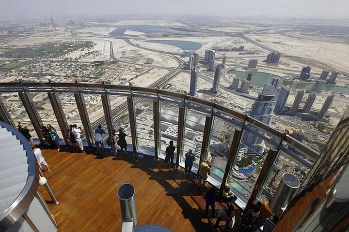 Visit To Burj Khalifa Gold Non Prime Hrs 